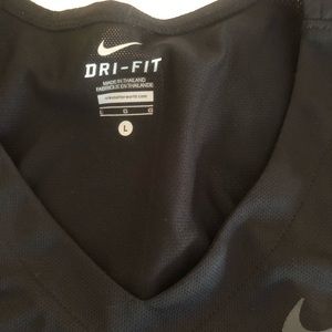 Nike men’s tank